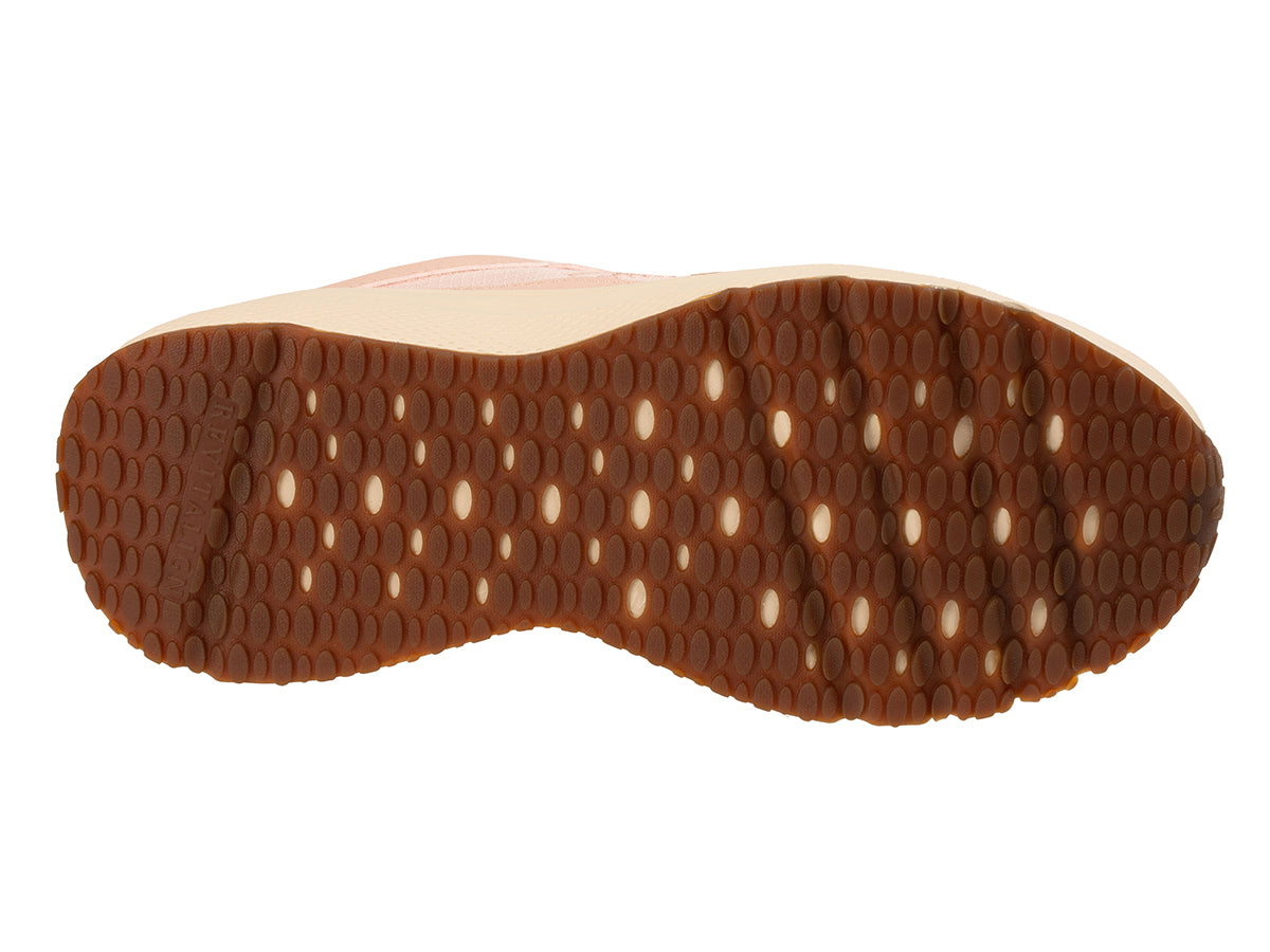 Selene Sneaker